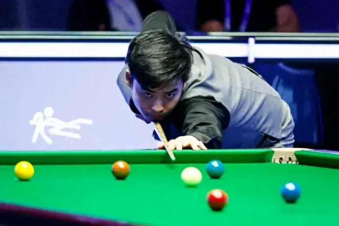 但同时也满 但同时也满