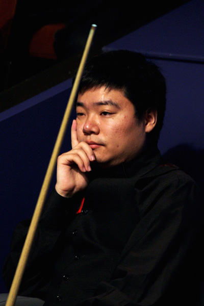 稳居冠军位 稳居冠军位