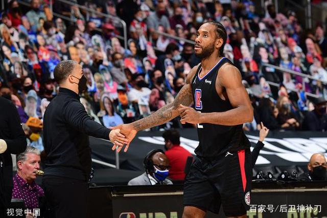 从边路渗透 从边路渗透