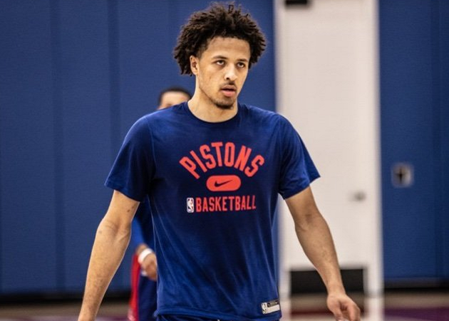 们的球技卓 们的球技卓