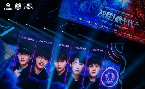 5亿英镑 5亿英镑