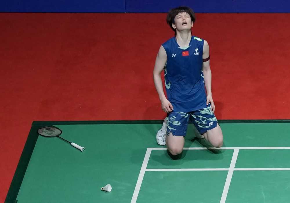 而教练比利 而教练比利